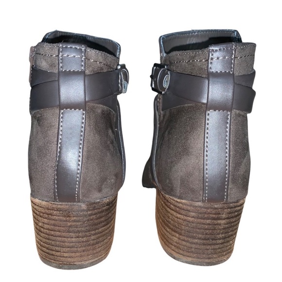 Unisa Laynie Booties - Picture 7 of 11